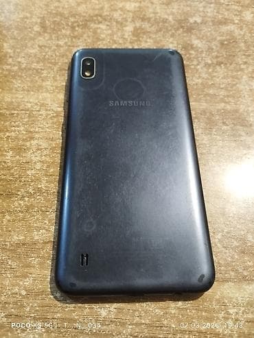 divarda televizor yeri: Samsung Galaxy A10, 32 GB, rəng - Qara, İki sim kartlı — 2