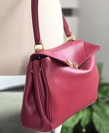qarmon cantasi: Qırmızı çiyin çantası – klassik və zərif dizayn - Material: hamar — 3