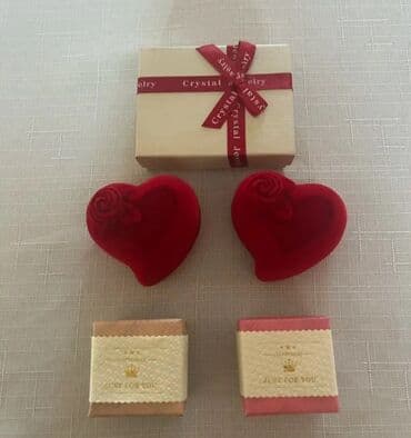 uzun qizil sirqalar: Təcili Satılır…Endirim Var… Üzük qabları dəsti — 2