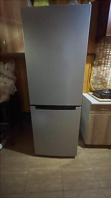 Elektronika: İşlənmiş 2 qapılı Indesit Soyuducu Satılır, rəng - Gümüşü — 1