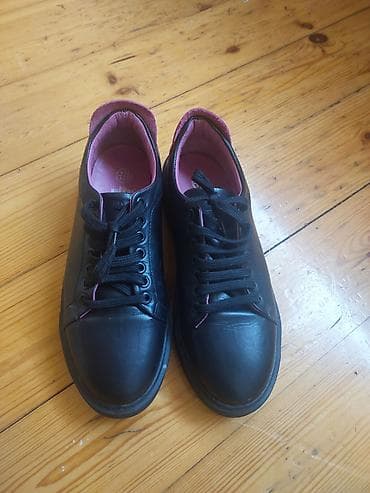 Ölçü: 38, rəng - Qara, İşlənmiş lalafo.az -da Ölçü: 38, rəng - Qara, İşlənmiş