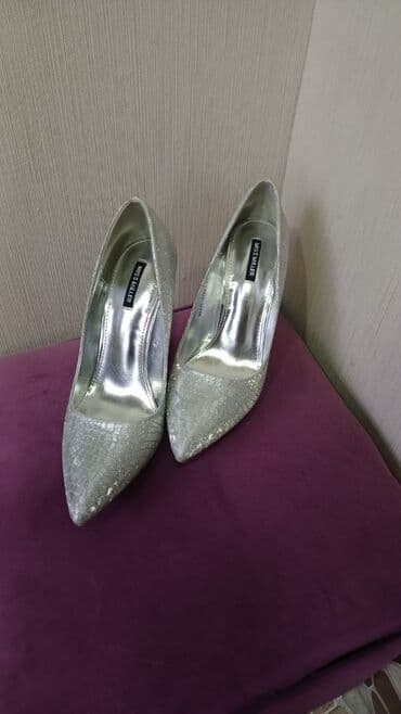 туфли новая не одевала не разу: Туфли, Размер: 38, Новый — 6