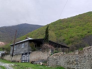 qebele kiraye evler: Iki mərtəbəli ev satılır. ətraflı məlumat üçün əlaqə telefona zəng — 10