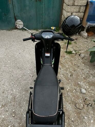 Moon - ZX50, 50 sm3, 2022 il, 15039 km — 8