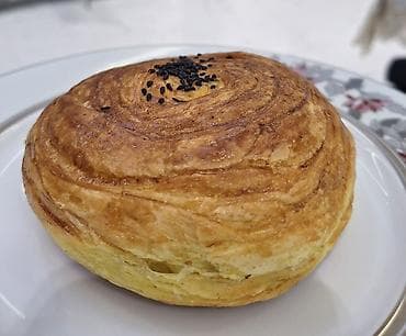 Мёд: Təsvir: - Qat-qat yağlı xəmir: əl ilə yoğrulan, dəfələrlə yayılıb — 7