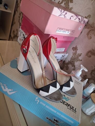 qadın ayaqqabılar: Qadın sandaleti – QUBAVA - Ölçü: 39 (qutuda qeyd olunub) - Rənglər — 3