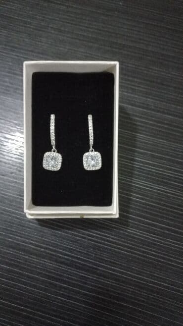 1 qram qizilin qiymeti: Dəstə daxildir: Sırğa, Gümüş — 1