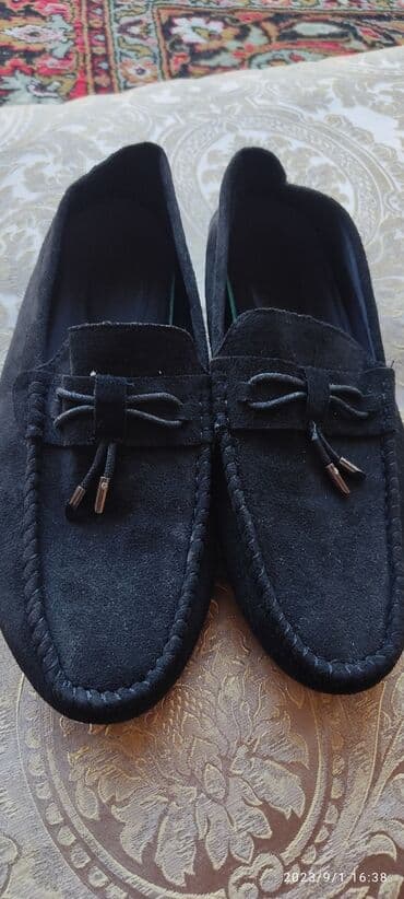 Ayaqqabılar: Ayaqqabi teze — 1