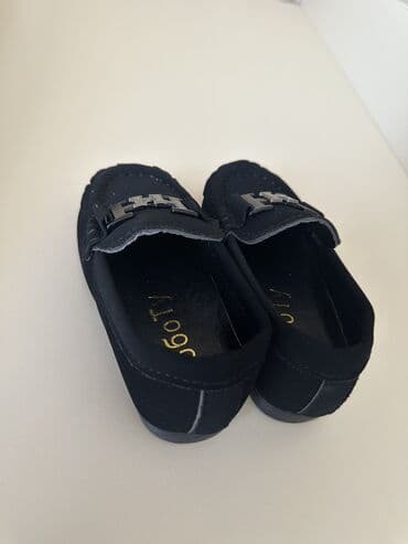 детские балетки для танцев: Tezedir keyfiyyetlidir. Son qiymet 20 azn hec geynilmeyib — 4