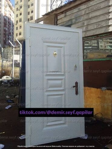 seyf qapilar ve darvazalar: Seyf qapılar Münasib qapılar Dəmir qapı Ev qapıları Çol qapısı — 7