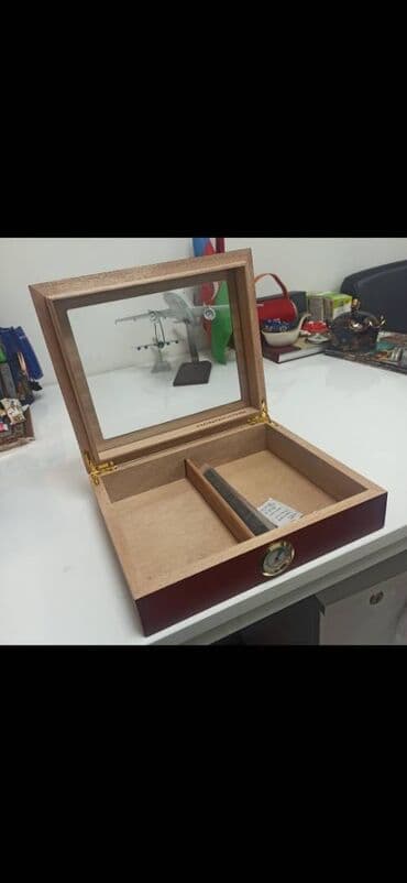 mucru qabı: Mücrü — 1