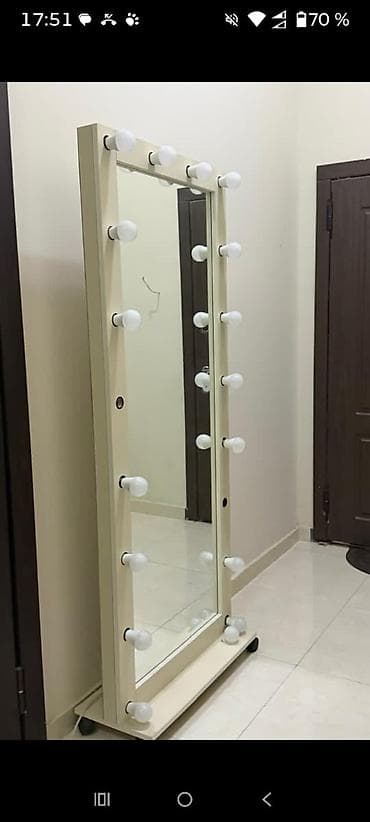 Güzgü Döşəmə üstü, Düzbucaqlı, Makiyaj üçün, Arxa işıqlı