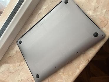 macbook pro m3: İşlənmiş Apple MacBook, 13.3 ", Intel Core i5, 256 GB, Ünvandan götürmə — 7
