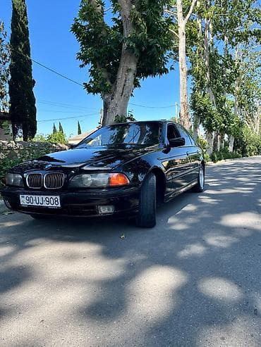 bmw e60 m: BMW 5 series: 2 l | 2000 il Sedan — 1