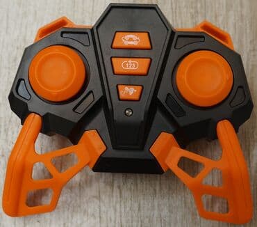 maşın modelləri: Pult və qolbaqla idarə olunan maşın İdarəetmə pultu ilə radio — 8