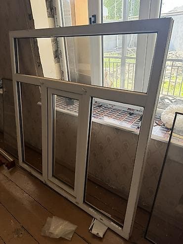 İşlənmiş Üçqat şüşə paketi Plastik pəncərə, Еni: 159 sm, Uzunluğu: 157 sm