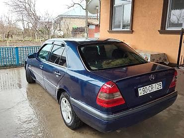 190 mercedes 1992: Mersedes (C200) — 2