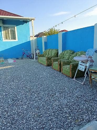 yeni günesli: 1 otaqlı həyət evi Xüsusiyyətlər: - Həyətyanı sahə: daş çınqıllı — 8