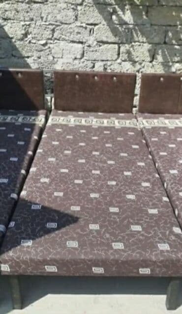 Çarpayı Təzə hazıları var Çatdırılma var Bir nəfərlik 60 manat İki