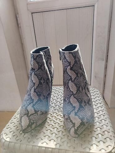 afolu bot: 38 razmerdi təzədir flodan alınıb 70 manata alınıb 30 manata — 3