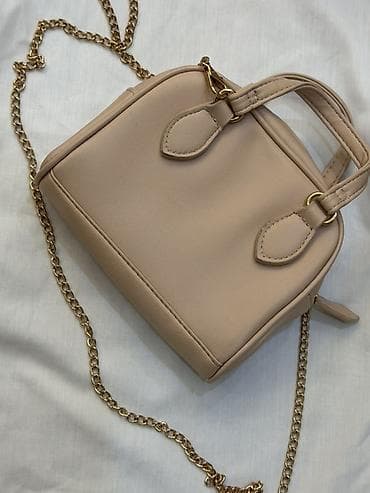 Çantalar: Çiyin çantası, Guess, İşlənmiş — 2