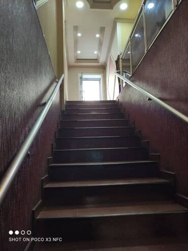 xacmaz obyekt: Qaraev metrosuna yaxın yerləşən ümumi sahəsim olan,10 otağlı — 8