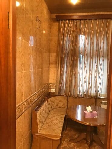 sizin menzil mtk: Bakı, 3 otaqlı, Köhnə tikili, m. Elmlər Akademiyası, 110 kv. m — 8