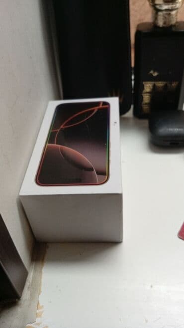 Məhsul: Smartfon (Android) Xüsusiyyətlər: - Ekran: tam sensorlu