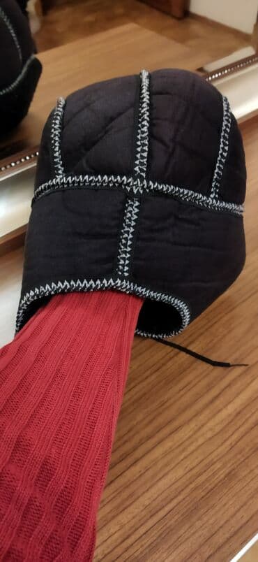 kişilər ucun papaq və şarf dəstləri: Qışpapaqları, kişi üçün,Rusiyadan alınıb,qara 25manat,qəhvəyi — 2