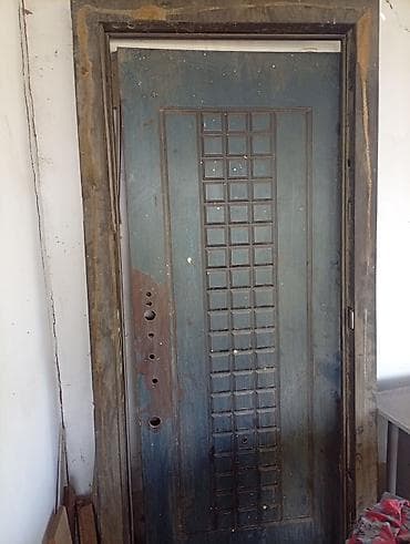 taxda ucuz: Dəmir giriş qapısı və metal qutu (kasa) komplekti. Xüsusiyyətlər: - — 1