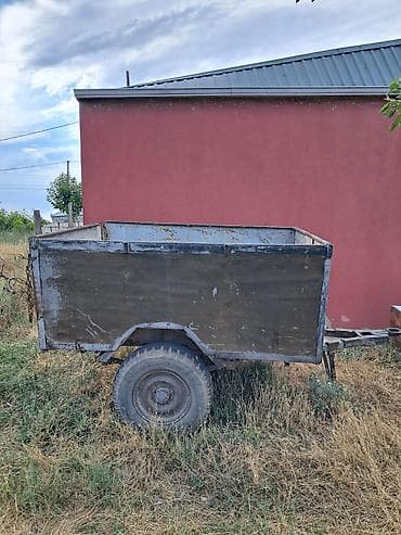 qosqu ev: UAZ-ın öz zavod lapeti (qoşqusu) təcili olaraq satılır. Normal — 3