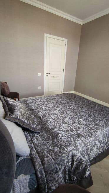 eksperimental binalar: Yeni Yasamal, 3 otaqlı, Yeni tikili, m. İnşaatçılar, 78 kv. m — 30