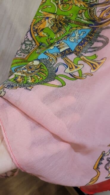 meryem hicab butik instagram: Şarf (hicab) 4 man 
1 dəfə istifadə olunub — 3