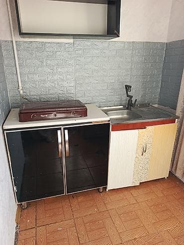 metbex mebeli moyka: Mətbəx üçün mebel dəsti satılır. Dəstə aşağıdakılar daxildir: - Alt — 1
