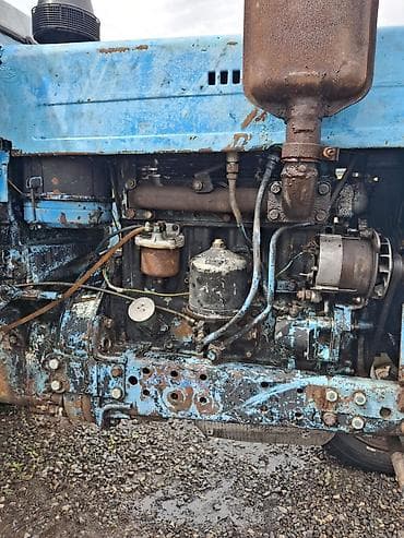 ot bağlayan satışı: Traktor satılır əla vəziyətdədi kabinkasında çürüyü yoxdu mator — 3