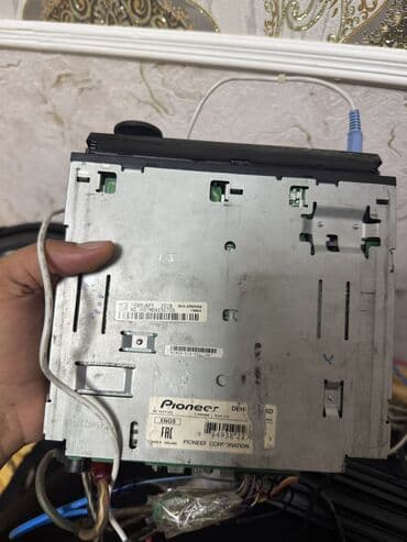 səs ötürücü: Təcili satilir — 8