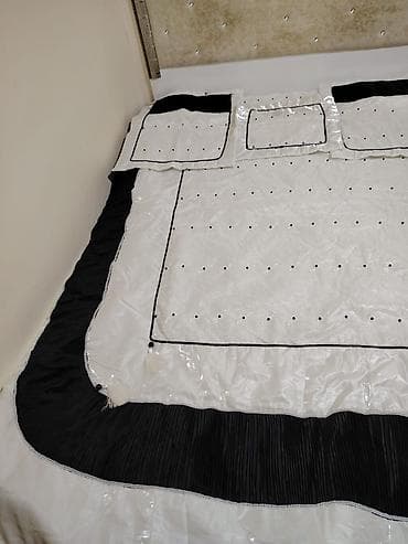 Личные вещи: Istifadə edilib.Ağ və qara rəngdədir.Qiymət 80 AZN-dir — 2