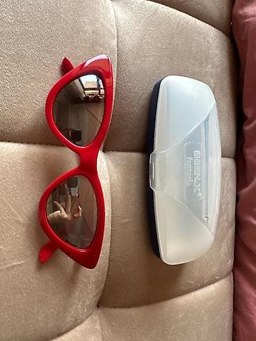 gün eynəyi: Bershka gün eynəyi - Model: 4392/877/600 (əlcəkdə işarələnib) - — 1