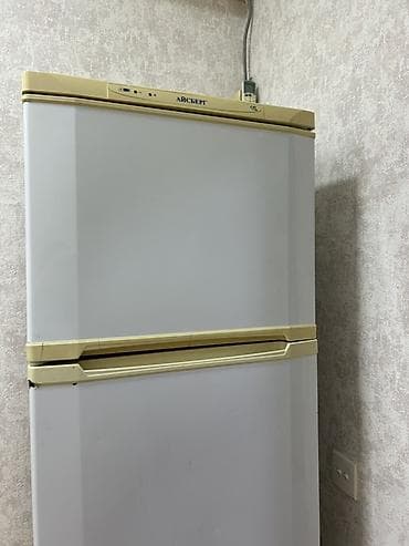 dondurma qabı: 2 qapılı Aysberq Soyuducu Satılır, rəng - Ağ — 1
