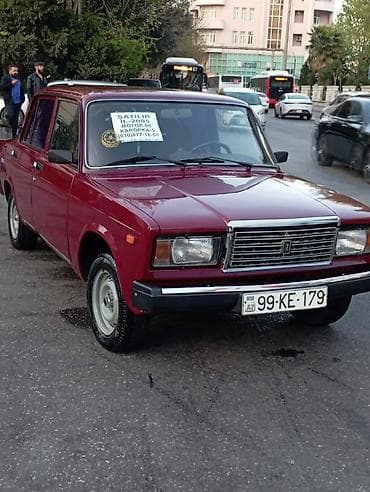 vaz 2106 aksesuar: VAZ Lada 2107 sedan - Rəng: tünd albalı/bordo - Kuzov: 4 qapılı — 5