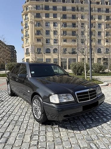 ford transit 1994: Mercedes-Benz C-Class: 2 l | 1995 il Sedan — 2