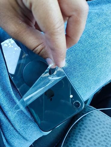 x printer: IPhone Xr, 64 GB, Qara, Face ID — 2