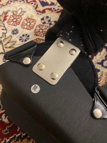 Tibbi lampalar: M ölçü(38-41 ölçü) 200 azn alınıb. Çox az istifadə olunub. Taxan — 5