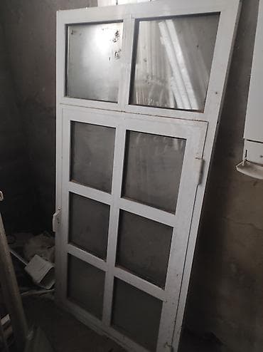 hazır: Ağ rəngli şüşəbənd/qapı paneli 12 eded - Material: aluminium — 2