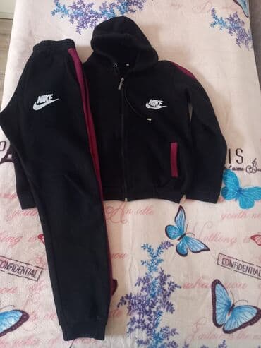 11-12 yaş qız dəsti əla vəziyyətdə