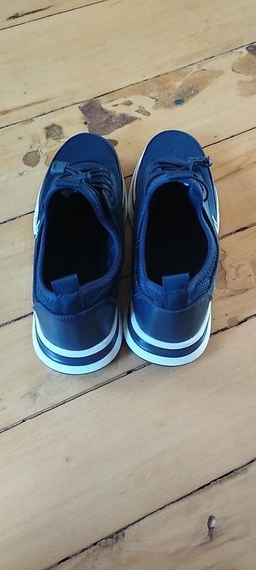 спортивные мужские ботинки: İdman ayaqqabısı Təp təzədi, heç bir söküyü və ya başqa bir prablemi — 4