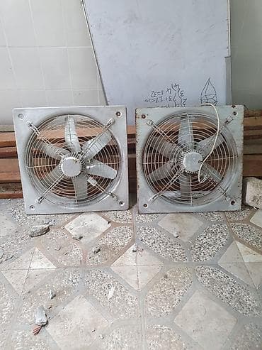 Ventilyator Divara quraşdırılmış, Pərli