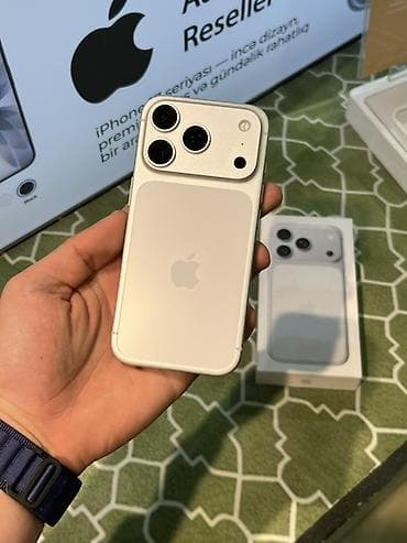 ipad mini 5 irsad: IPhone 17 Pro, 256 GB, Gümüşü, Simsiz şarj — 1