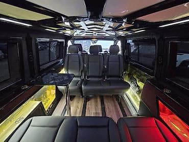 vito oturacaqlar: Mercedes-Benz Vito: 2.2 l | Mikroavtobus — 4