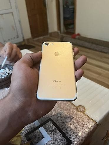 iphon 6 plus: IPhone 7, 32 GB, Qızılı, Barmaq izi — 3